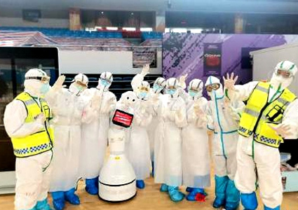 機(jī)器人+觸控一體機(jī)，助力醫(yī)療“零接觸”場(chǎng)景應(yīng)用！